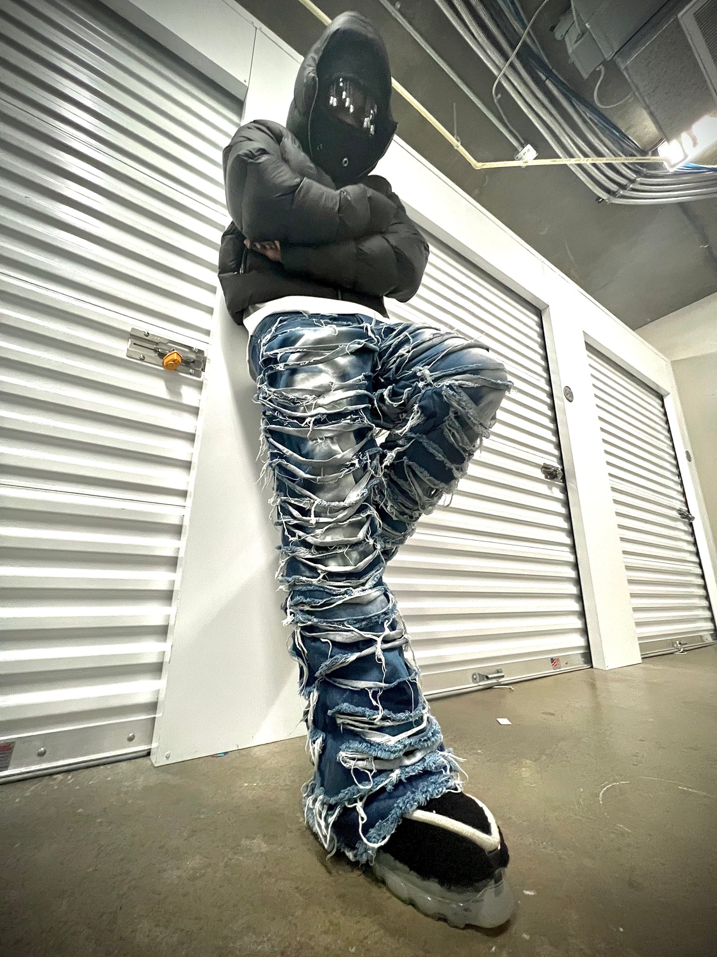 BLUE & WHITE DOUBLE LAYERED BAGGY DESTROYER DENIM