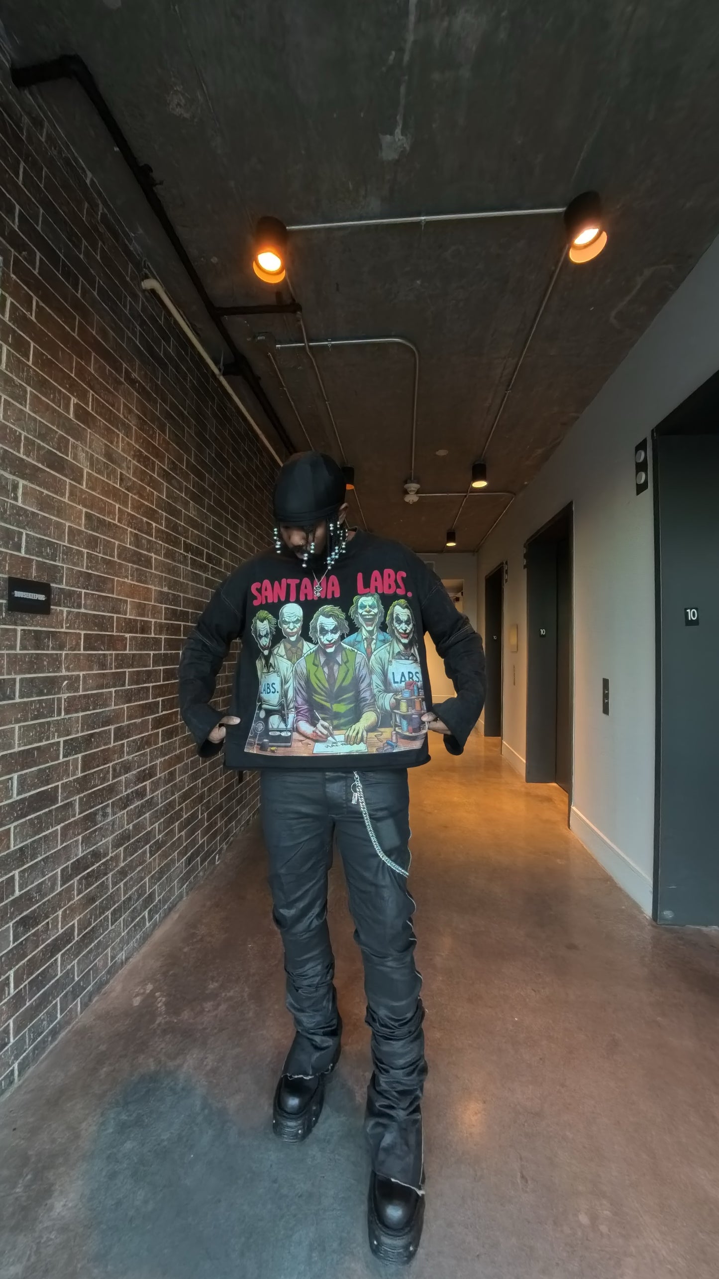 Cropped Joker Tee