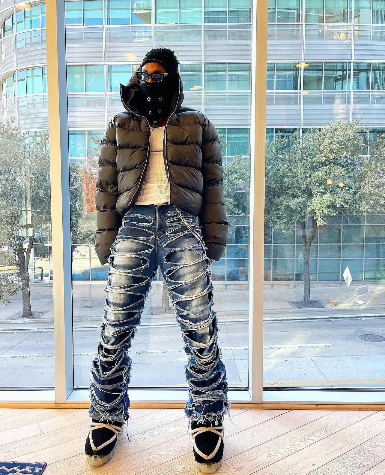 BLUE & WHITE DOUBLE LAYERED BAGGY DESTROYER DENIM